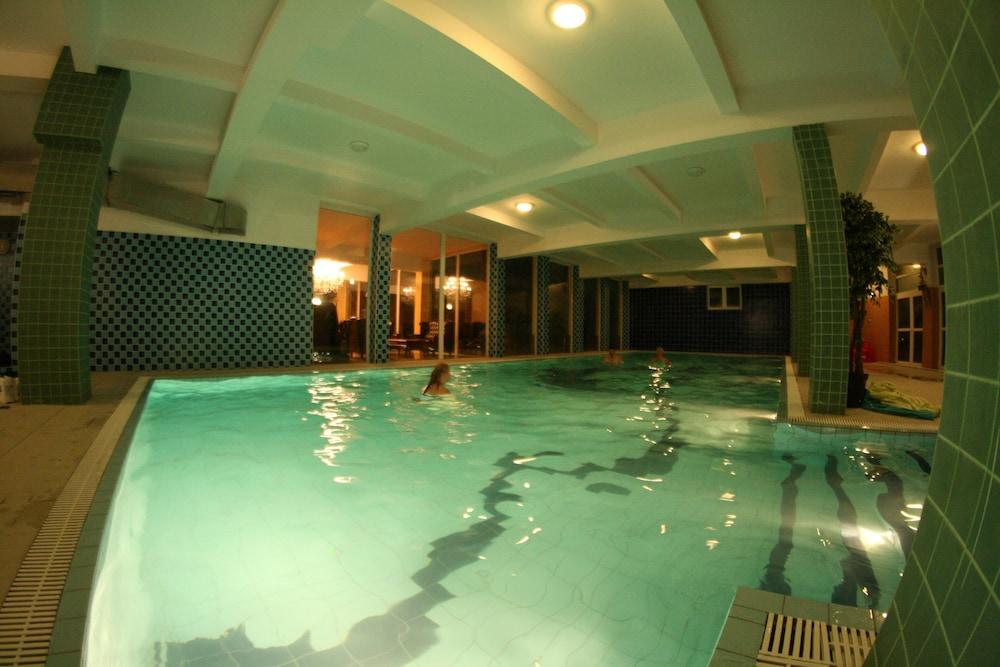 Hotel Daisy Budget Krasków Εξωτερικό φωτογραφία