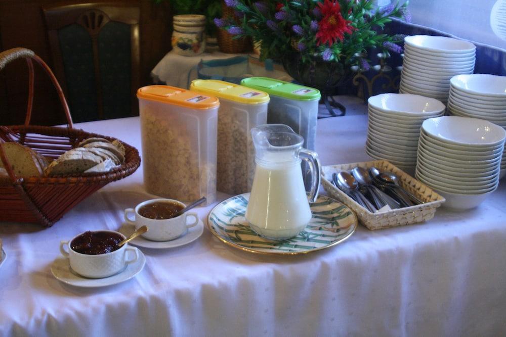 Hotel Daisy Budget Krasków Εξωτερικό φωτογραφία