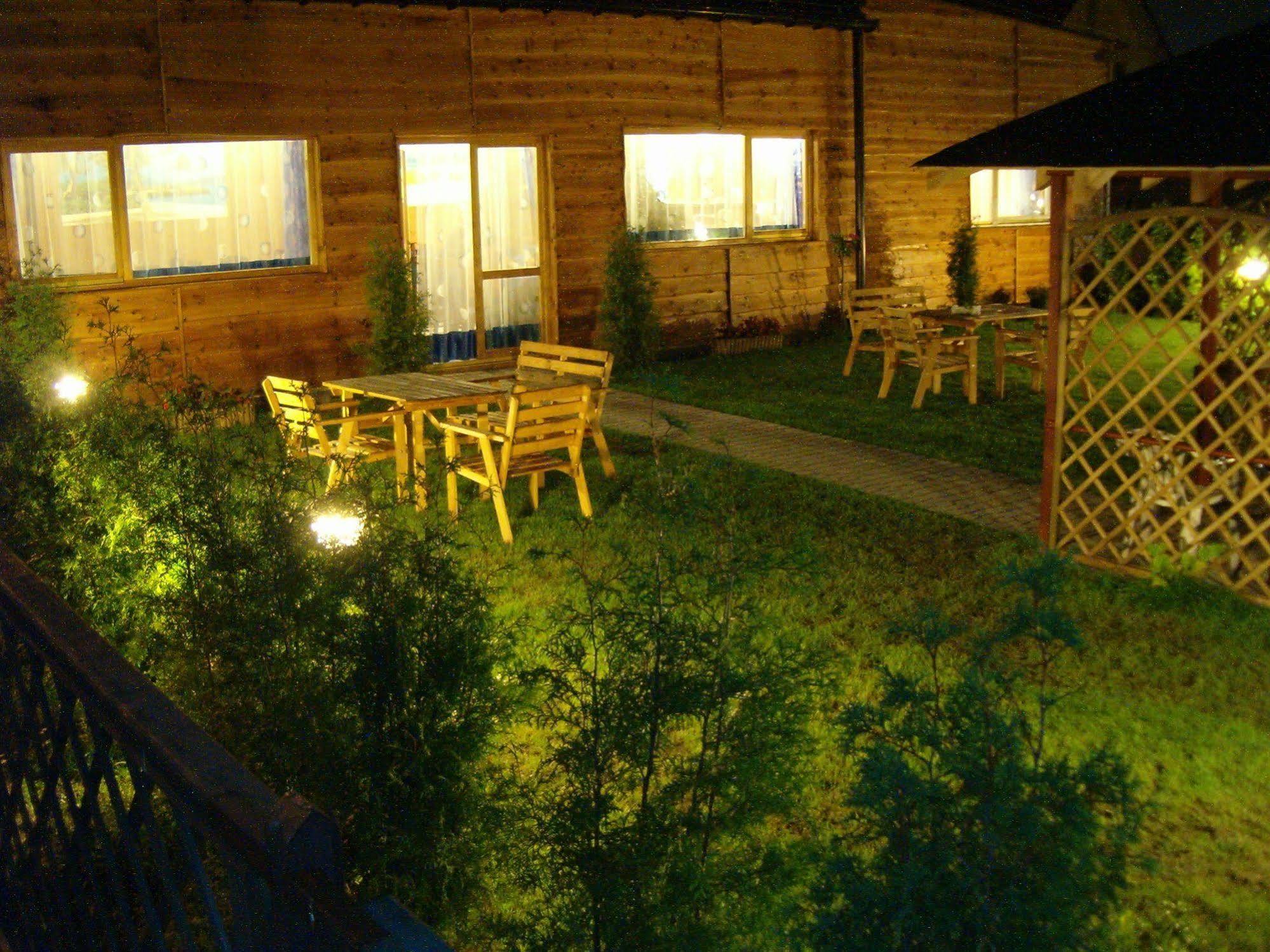 Hotel Daisy Budget Krasków Εξωτερικό φωτογραφία